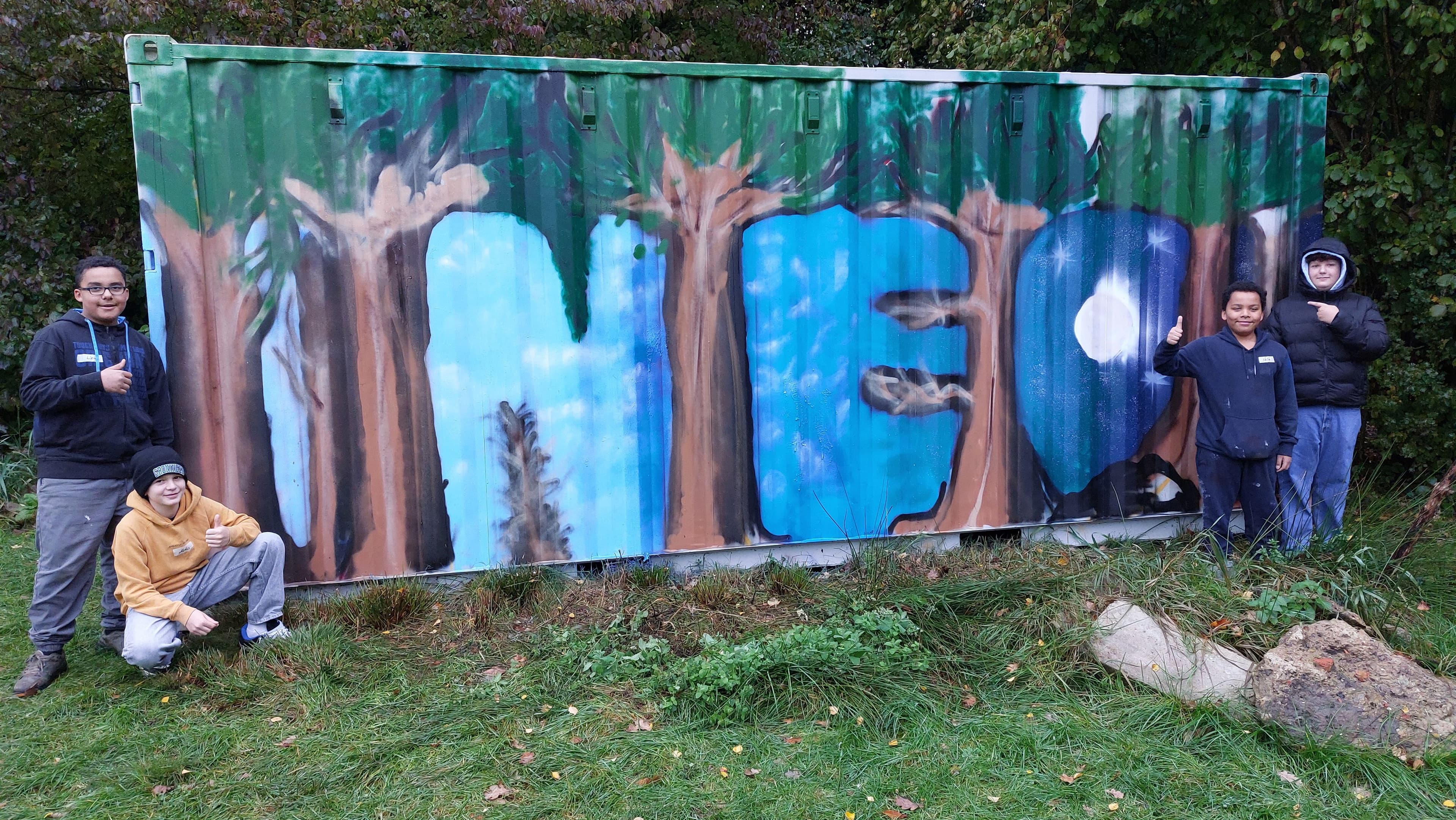 Jugendliche verschönern Jever mit Graffiti
