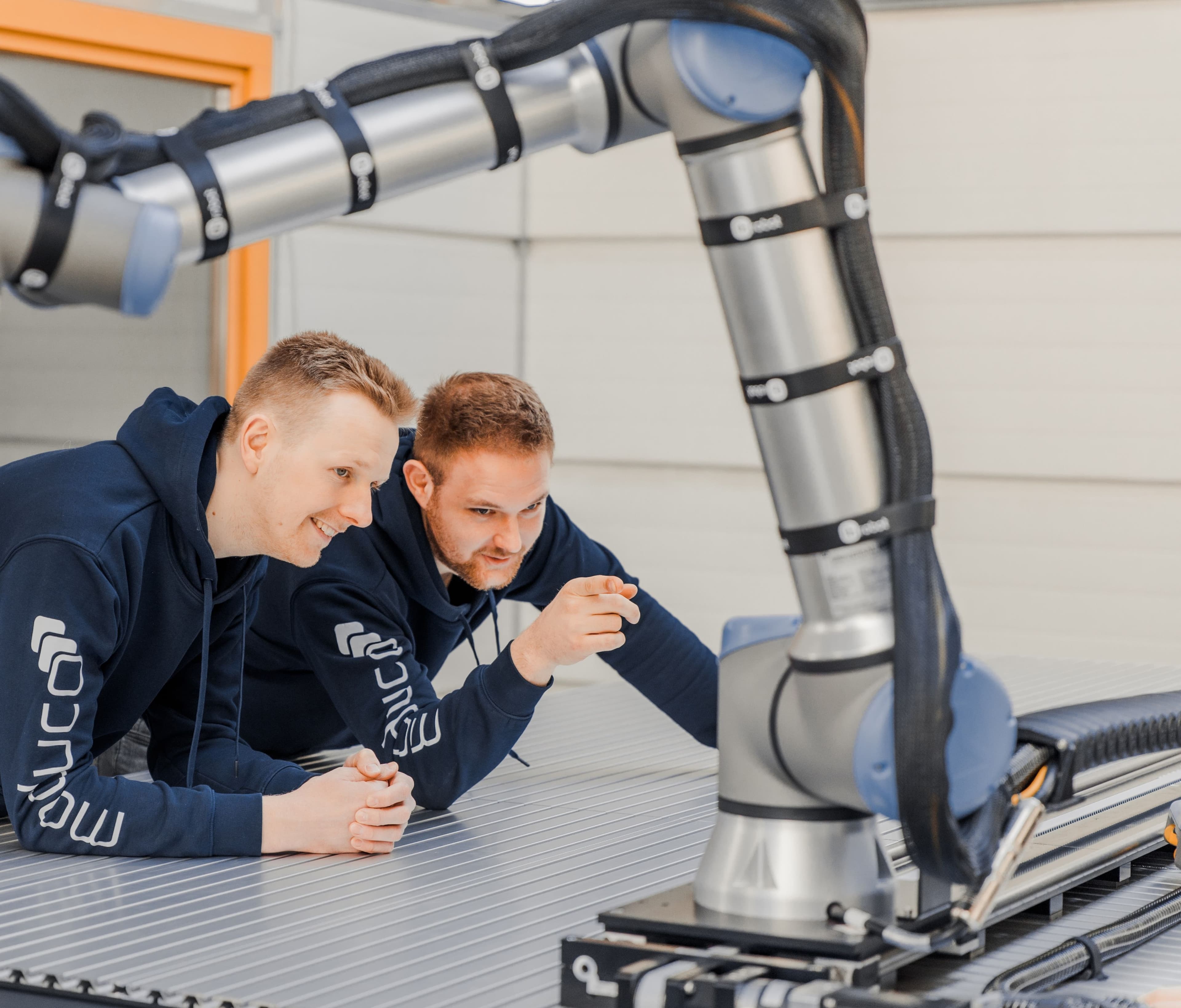 Lingen: KI und Roboter sollen smarte Textilien recyceln